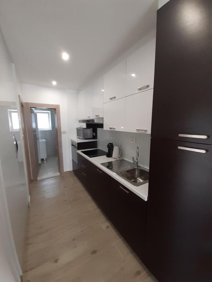 טרוגיר Apartment Lucky With Jacuzzi מראה חיצוני תמונה