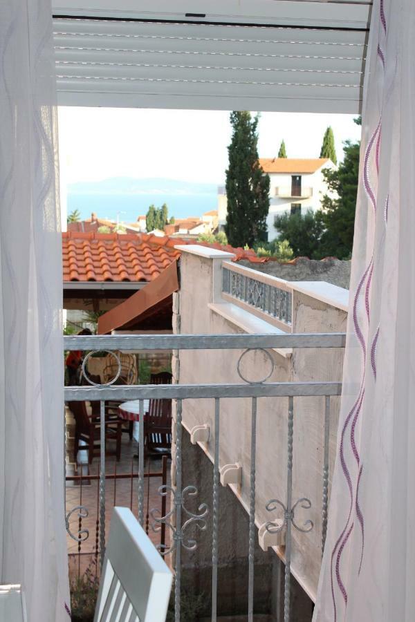 טרוגיר Apartment Lucky With Jacuzzi מראה חיצוני תמונה